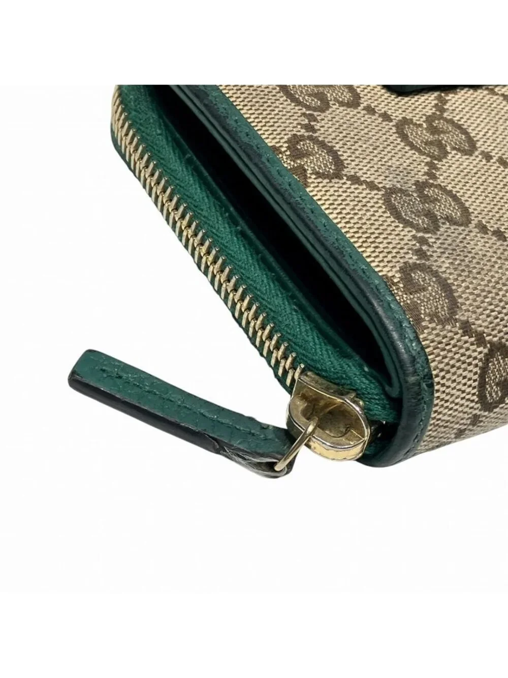 Gucci GG Canvas Bifold Wallet - Picture 8 of 9